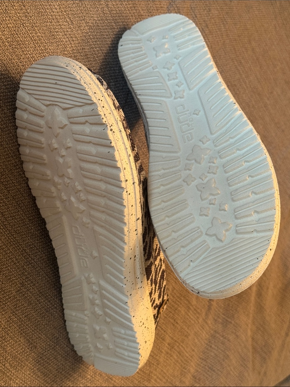 Hey Dude Woven Cheetah Grey Flats - Picture 5 of 5
